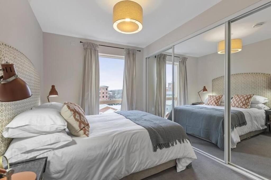 Belfast City Centre, Sleeps 6 Экстерьер фото